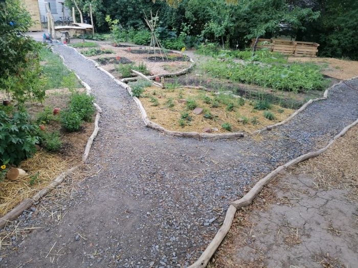 gartenrevolte Schule Altrip