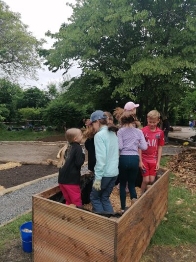 gartenrevolte Schule Altrip